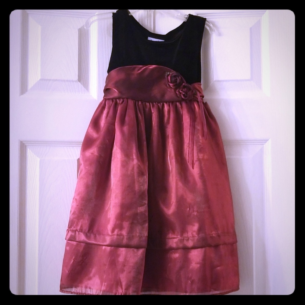 Girls dress